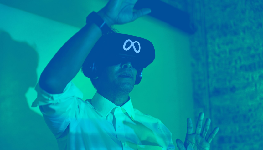 VR head set metaverse