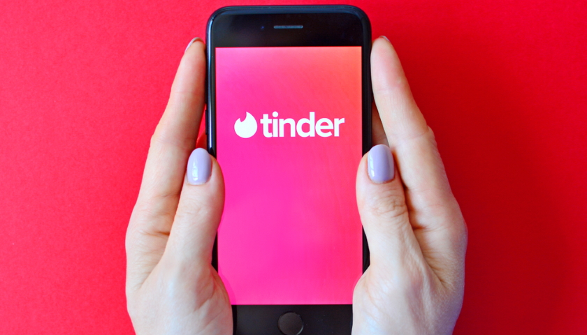 Tinder social media